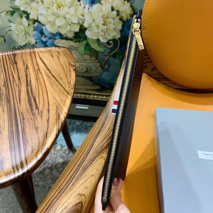 2025 Top-grade cowhide clutch