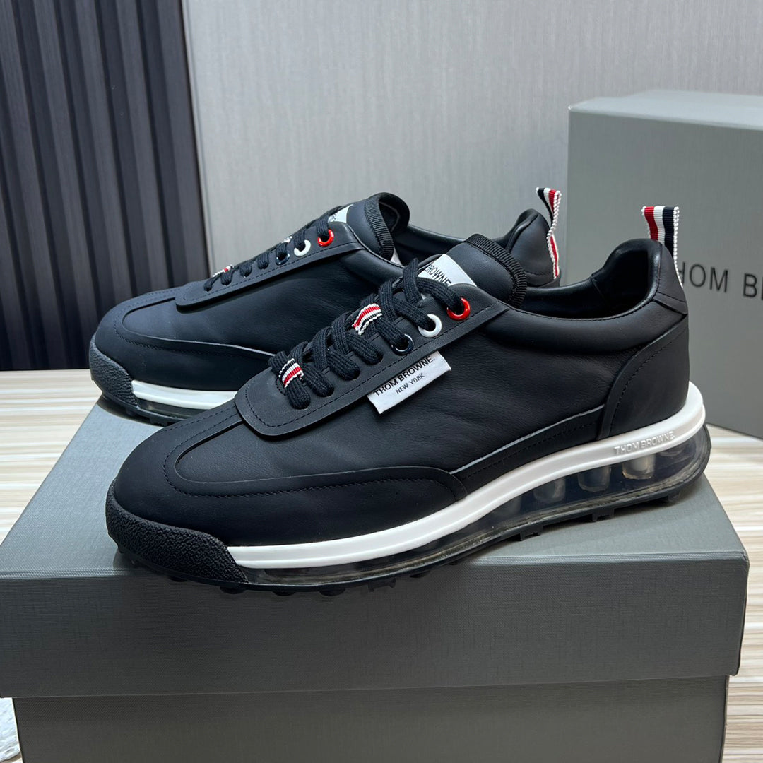 MR.TOM 2025ss Man Cowhide