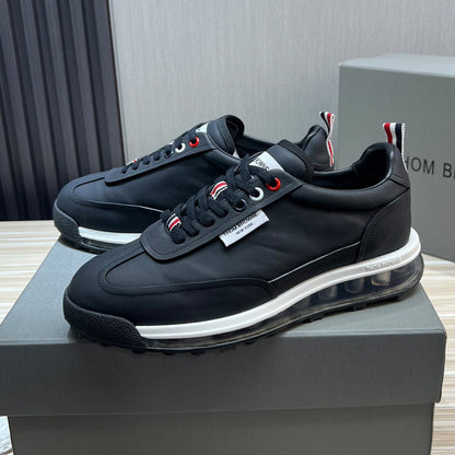 MR.TOM 2025ss Man Cowhide