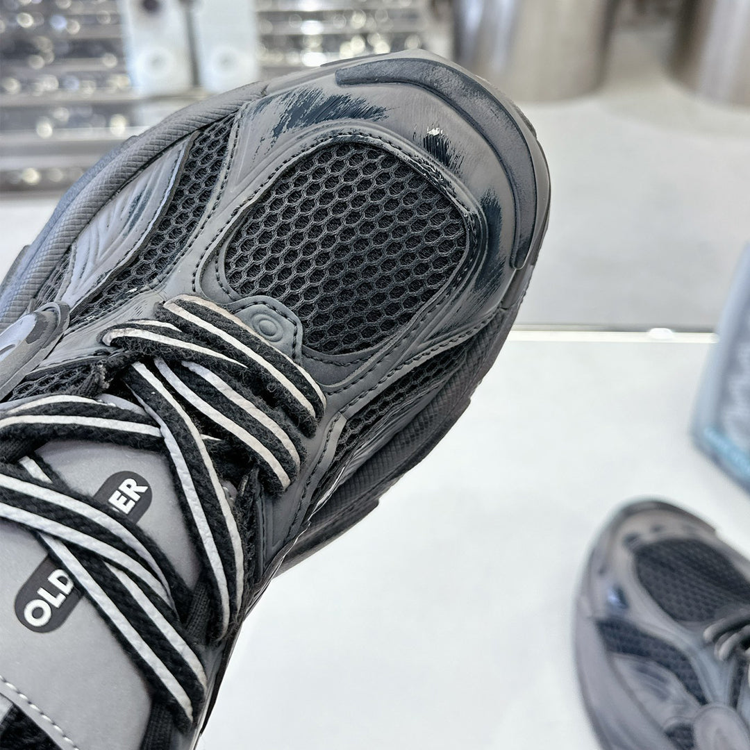 2025 Limited Edition Couple Style Shoe