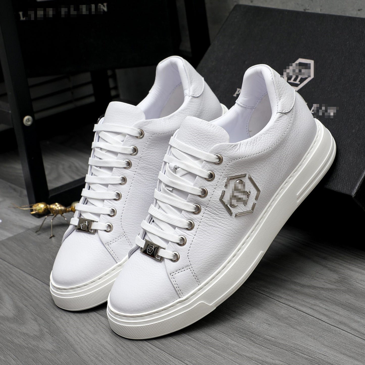 PP Leather sneakers