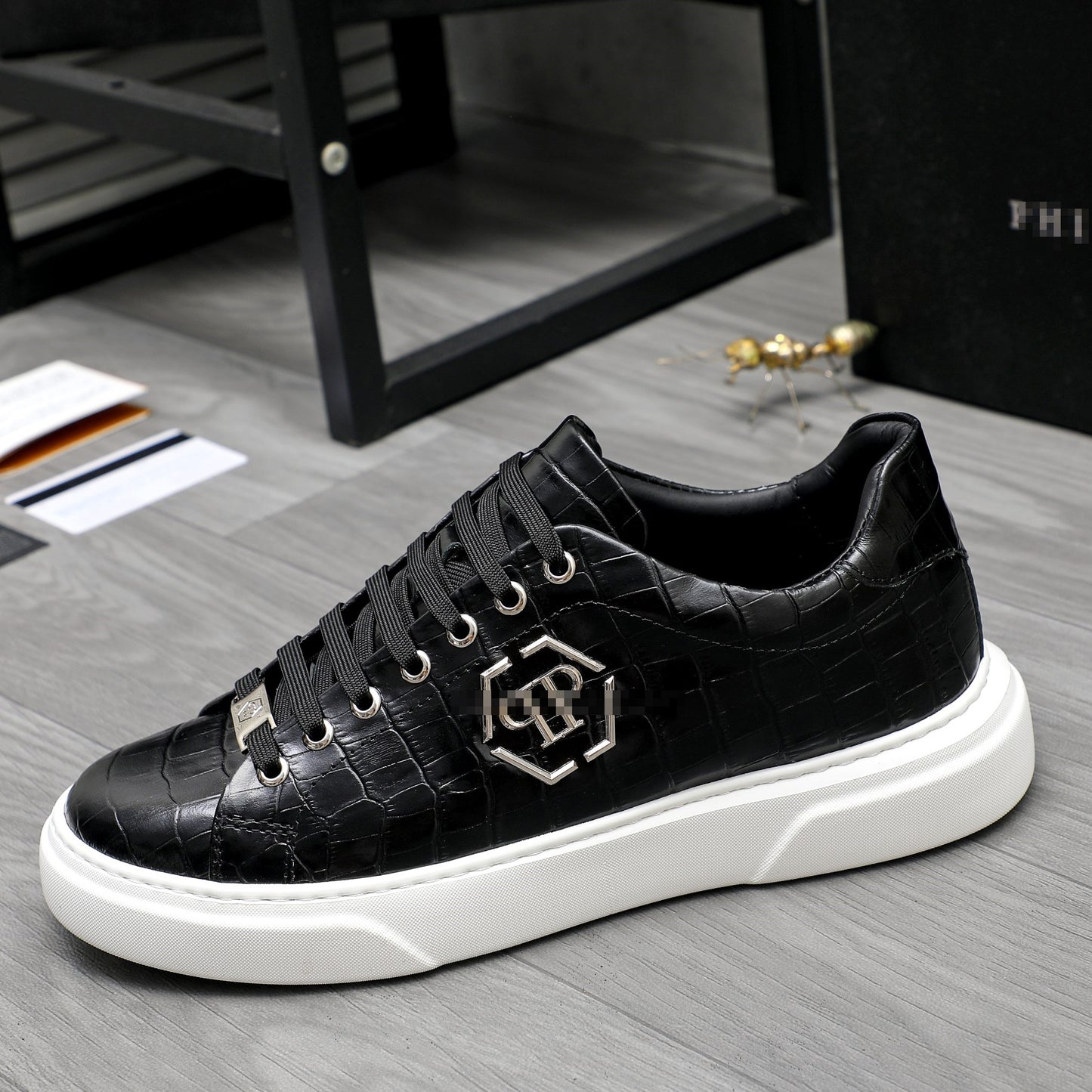 PP Snake print sneakers