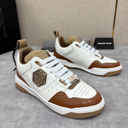 PP leather sneakers