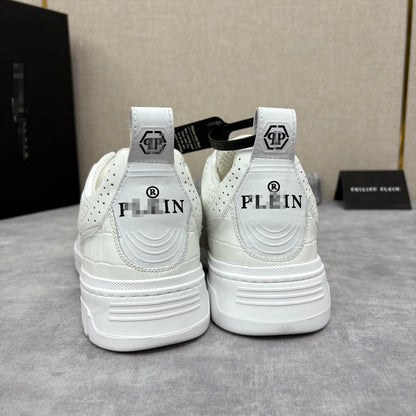 PP leather sneakers