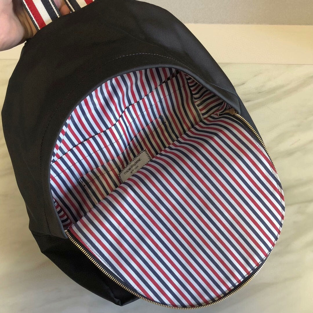 Classic Backpack THOM TREND