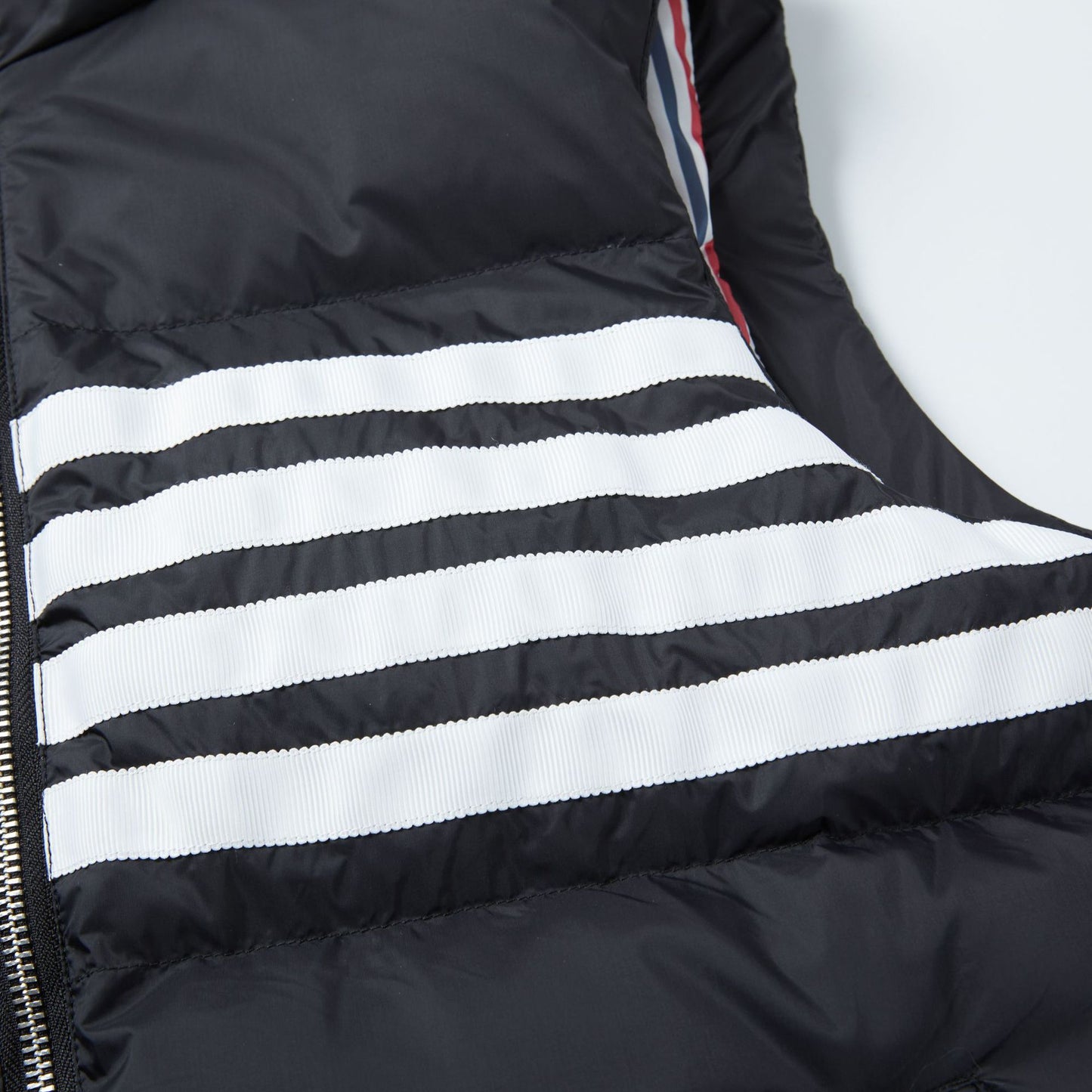 MR.TOM 2026ss Women's Winter Vest