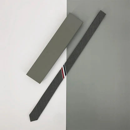 トムブラウン スリムバリエーションタイ