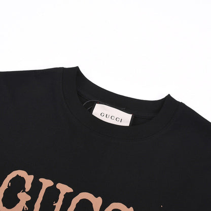 Gucci Logo T-Shirt - Image 11