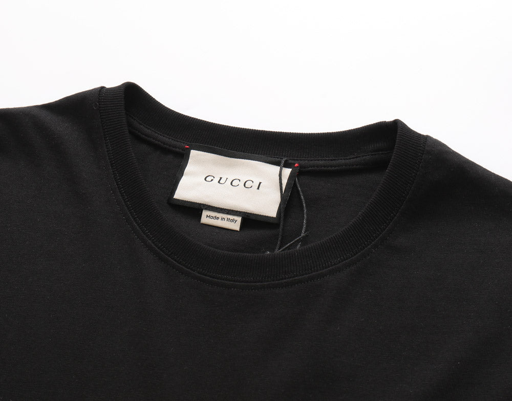 Gucci Logo T-Shirt - Image 13