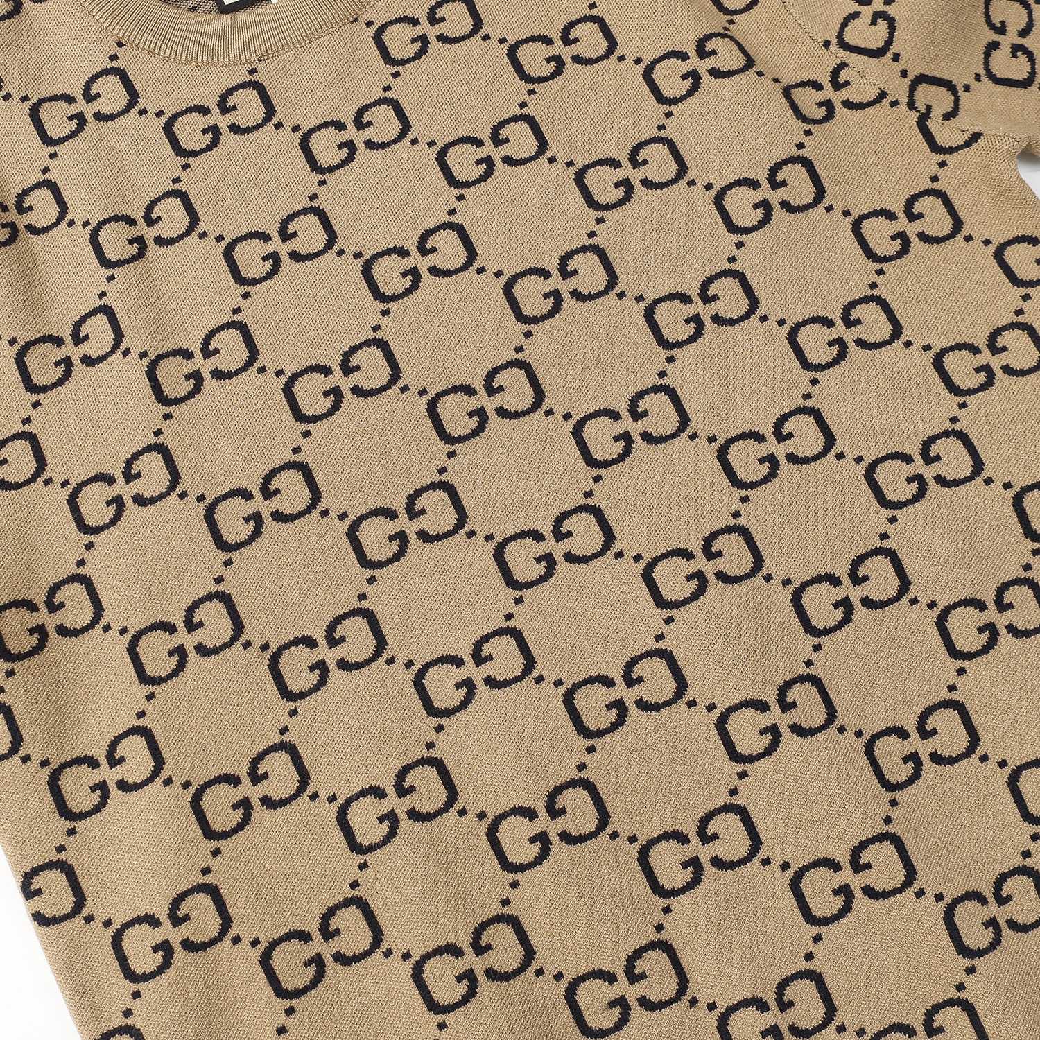 Gucci Gucc Sweater - Image 4