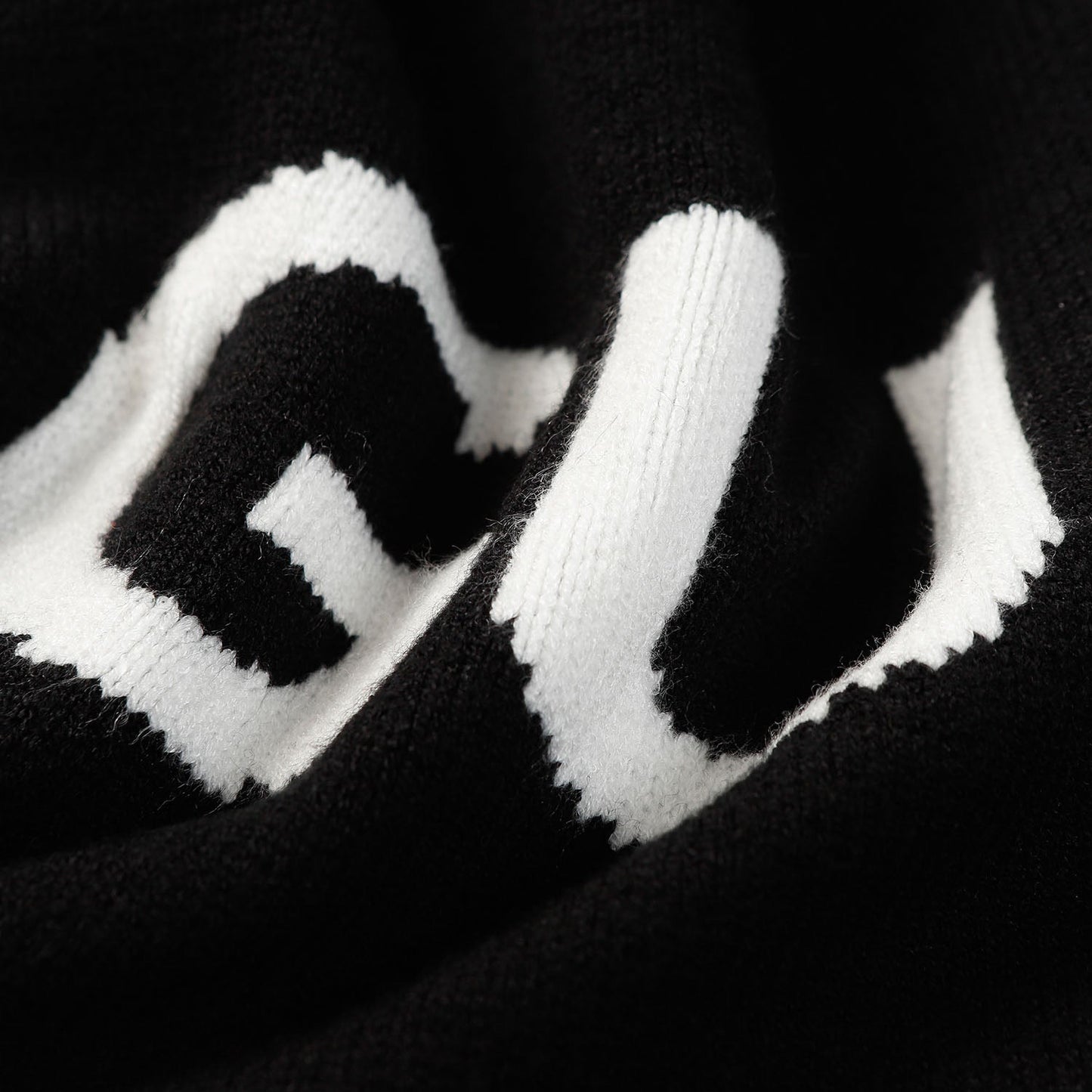 Gucci Gucc Sweater - Image 14