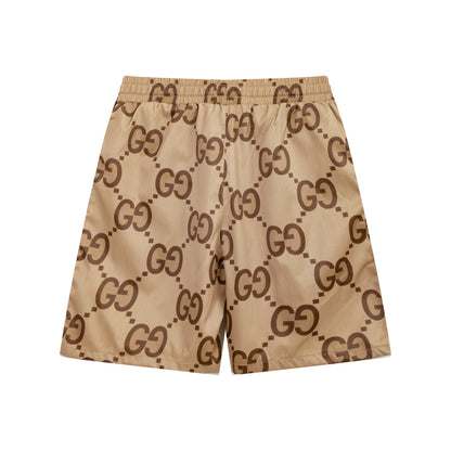 Gucci Signature 0D47 Shorts - Image 2