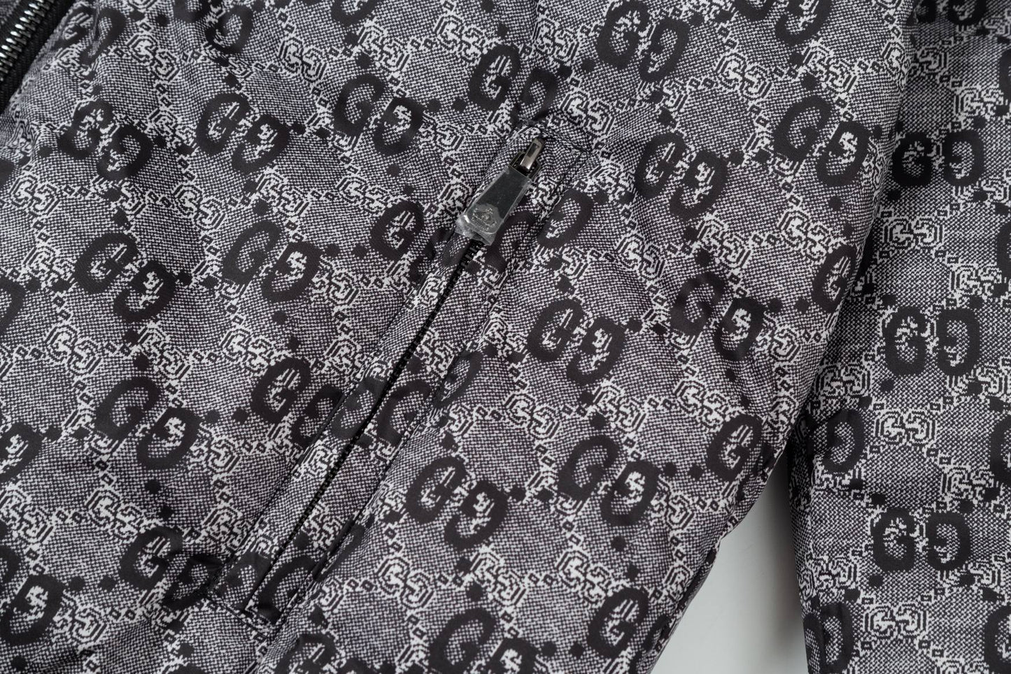 Gucci Double G Jacket - Image 8