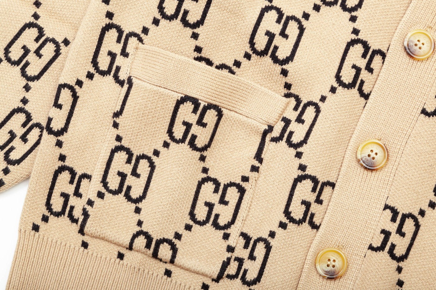Gucci Signature BE7D Sweater - Image 59