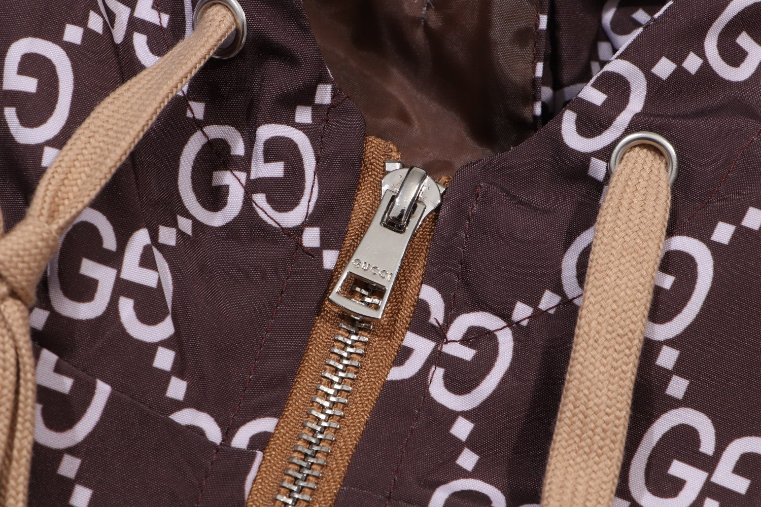 Gucci Double G Jacket - Image 4