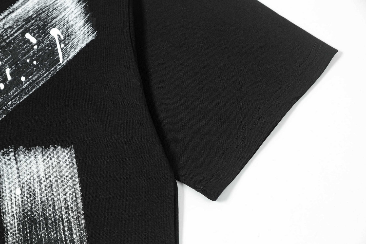 Gucci Graffiti Logo T-Shirt - Image 5