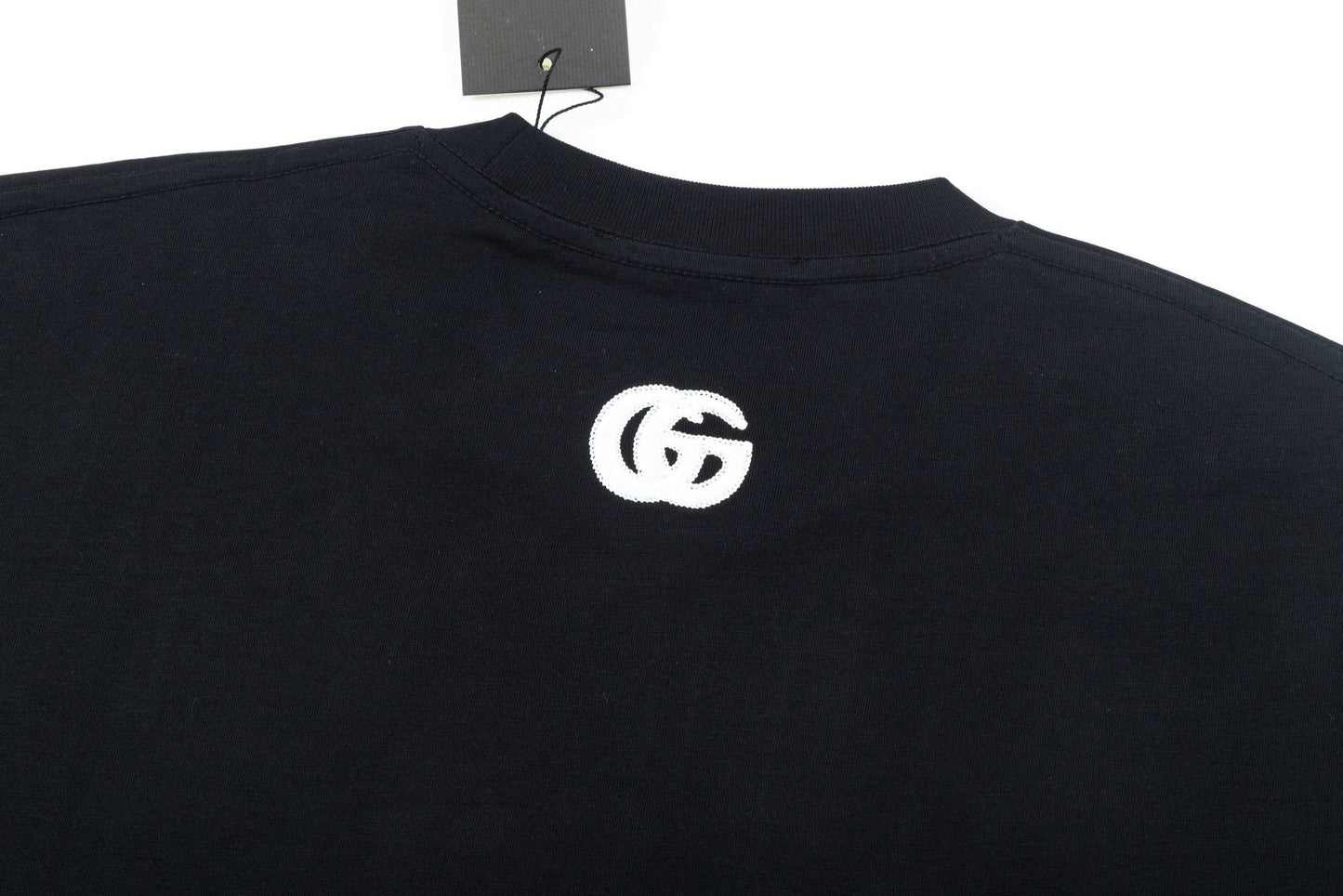 Gucci Logo T-Shirt - Image 4