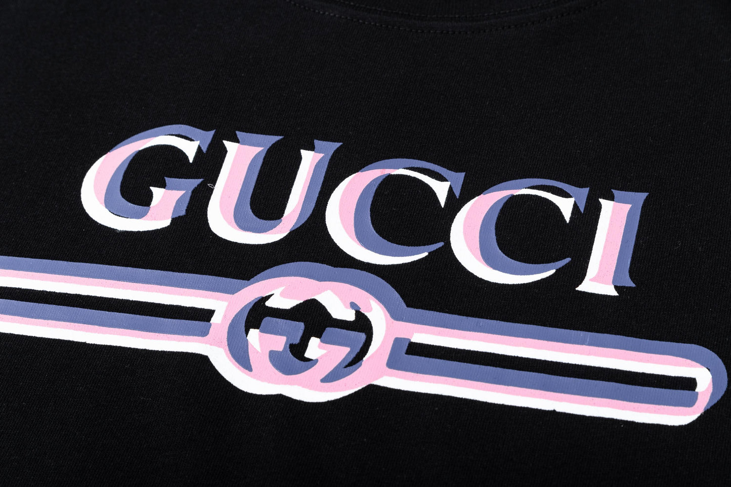 Gucci Logo T-Shirt - Image 23