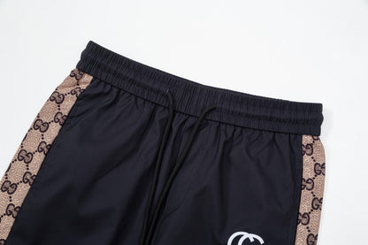 Gucci Signature 5F93 Shorts - Image 3