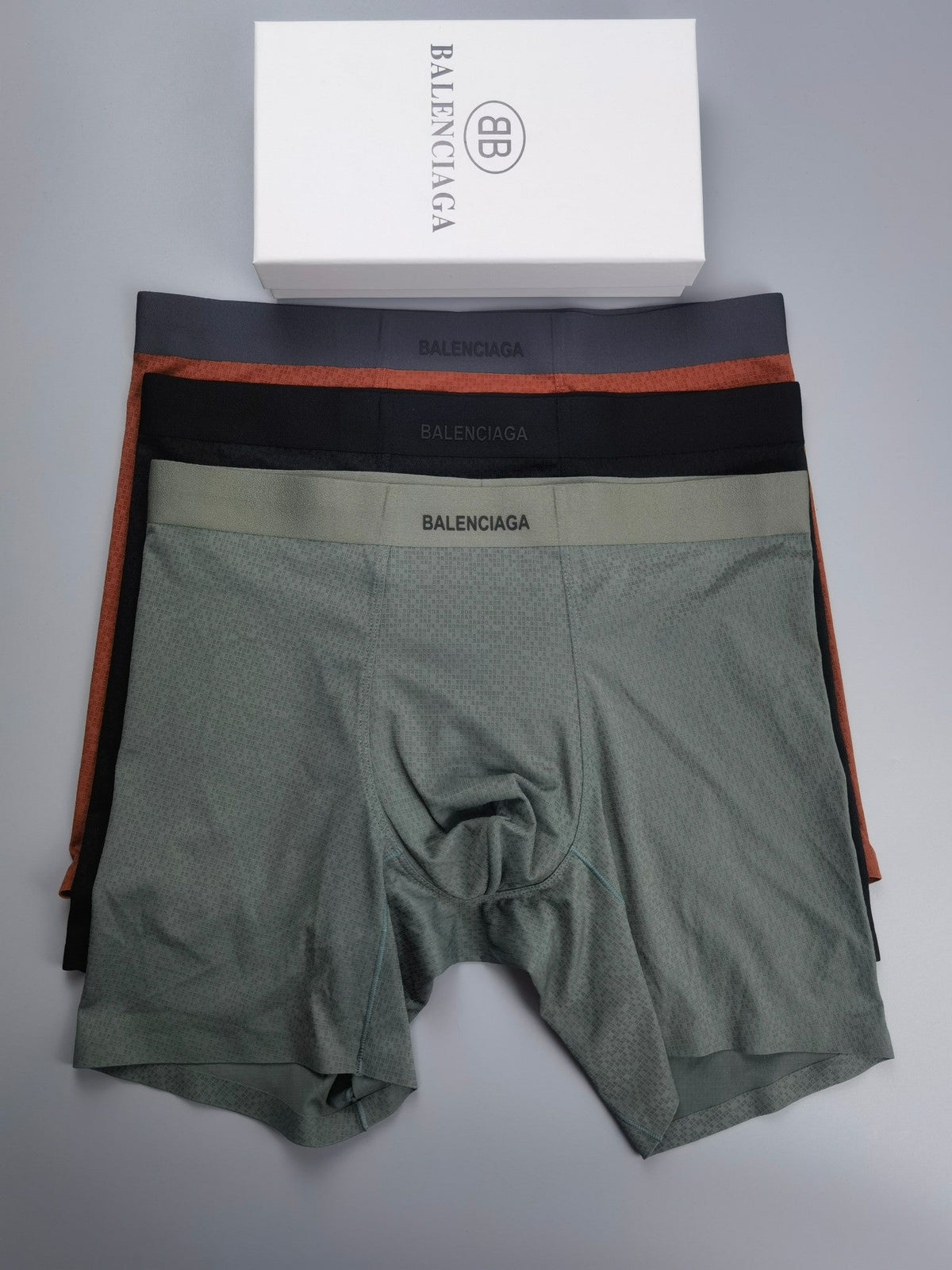 Balenciaga Men’s Essentials 3-Pack - Image 4