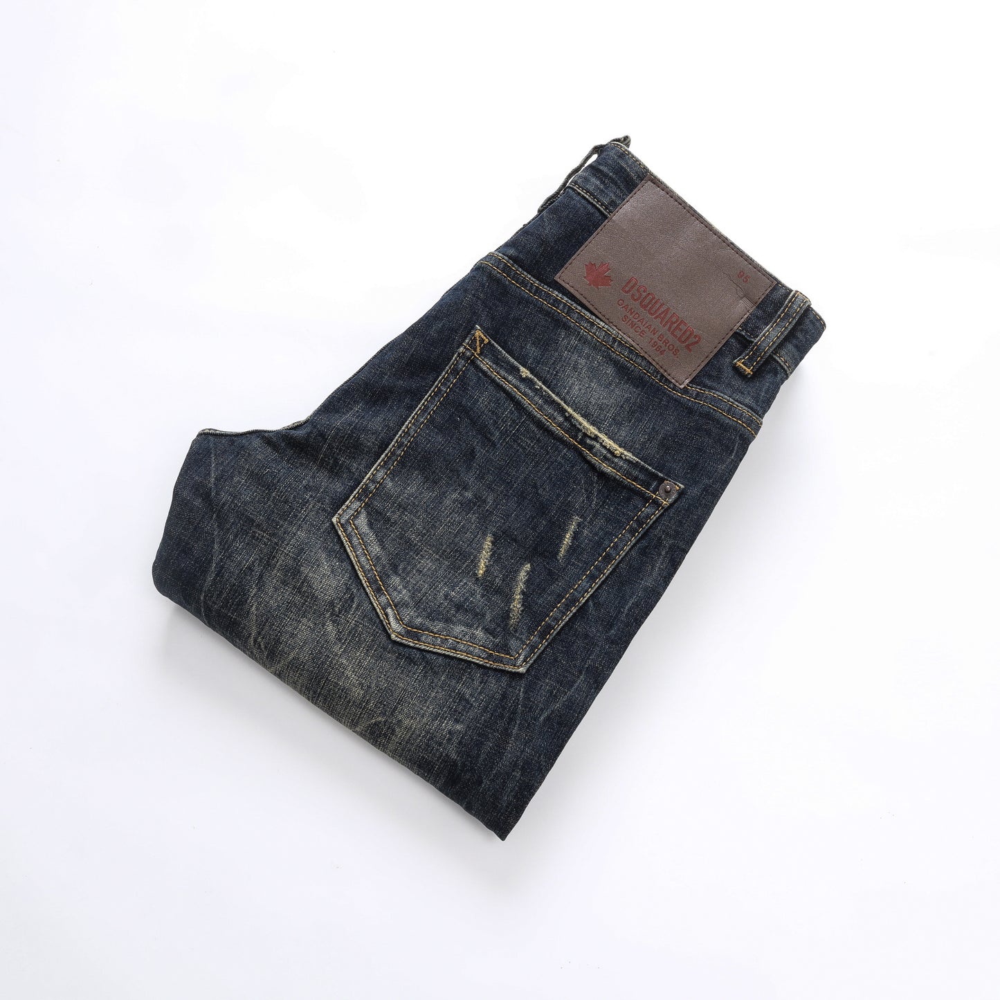 DSQ2 New Maple Leaf Jeans