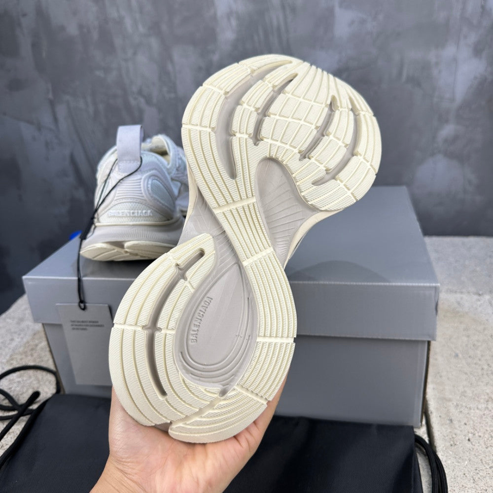 Balenciaga Circuit Sneaker #03 - Color 01 - Image 9