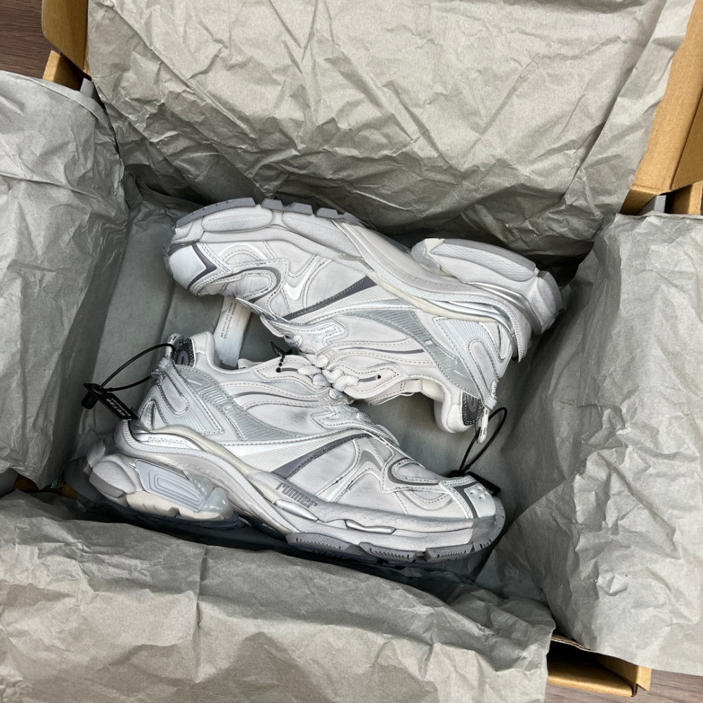 Balenciaga Runner 2.0 7th Sneaker #01 - Color 01 - Image 5