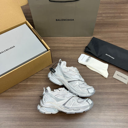 Balenciaga Runner 2.0 7th Sneaker #01 - Color 01 - Image 7