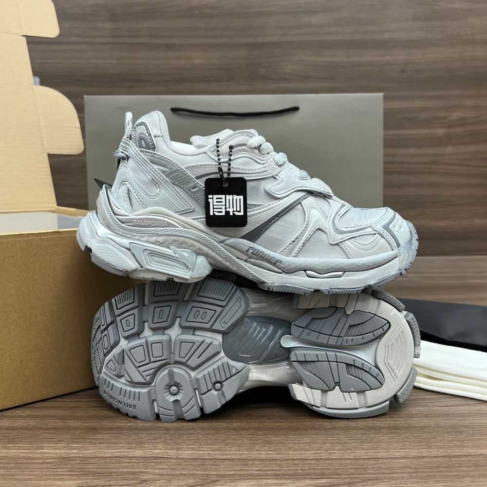 Balenciaga Runner 2.0 7th Sneaker #01 - Color 01 - Image 9
