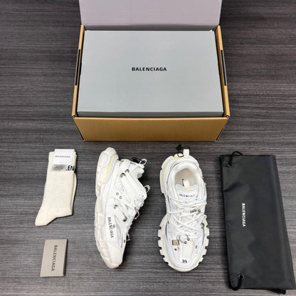 Balenciaga 490 纯原版本 无美人尖 市场天花板 巴黎世家3.0 铆钉配饰款！ 三代户外概念鞋 Balenciaga Sneaker Tess s.G Sneaker #01 - Color 01 - Image 7