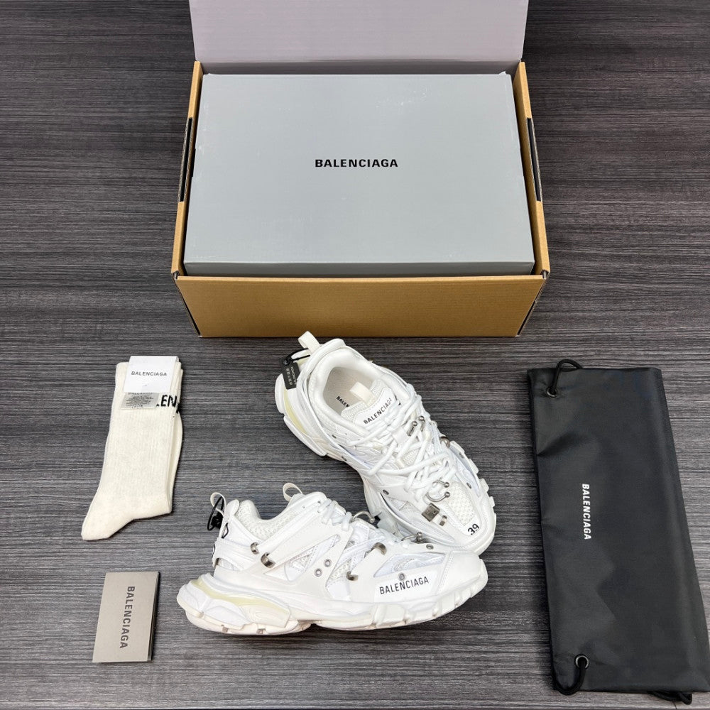 Balenciaga 490 纯原版本 无美人尖 市场天花板 巴黎世家3.0 铆钉配饰款！ 三代户外概念鞋 Balenciaga Sneaker Tess s.G Sneaker #01 - Color 01 - Image 4