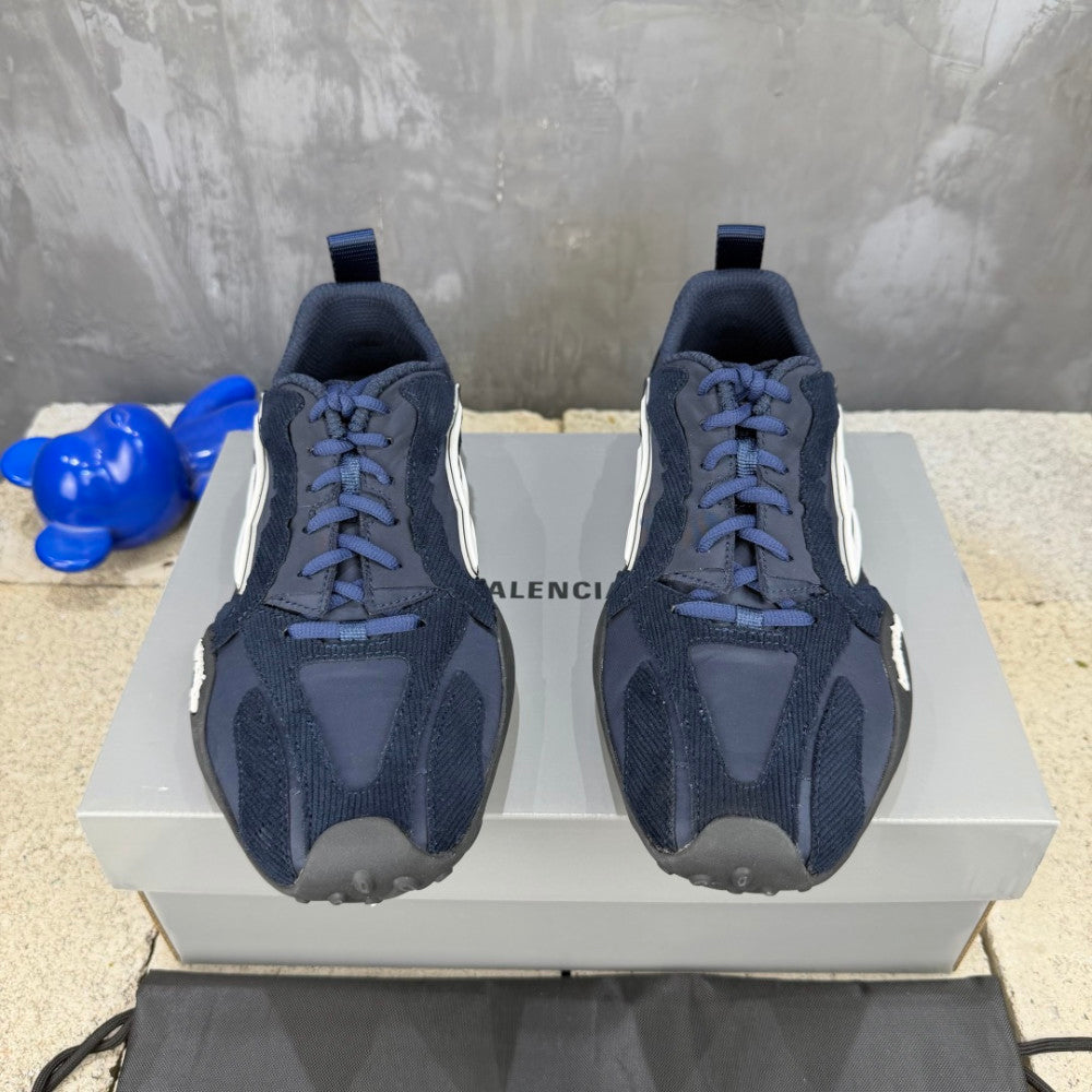 Balenciaga Monday Ultra Sneaker #03 - Color 01 - Image 2