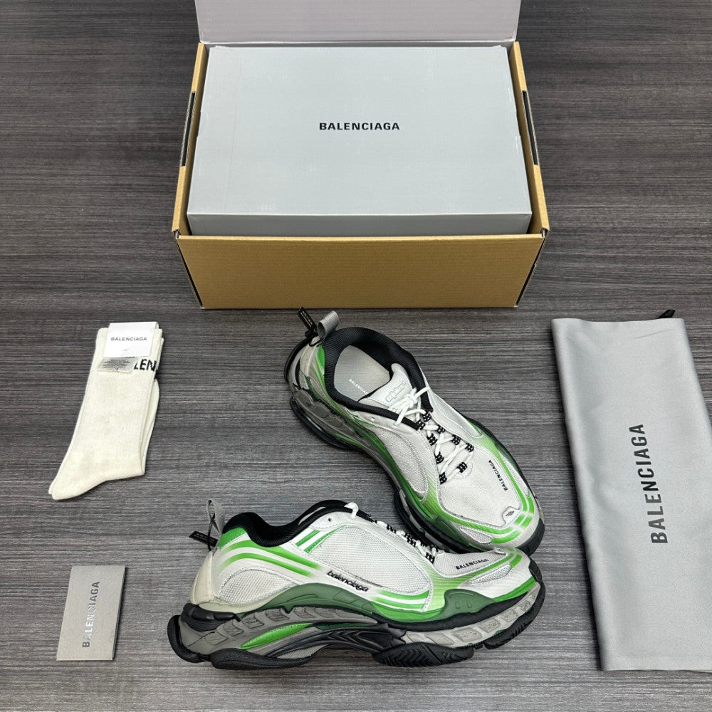 Balenciaga Triple S Sneaker #01 - Color 04 - Image 4