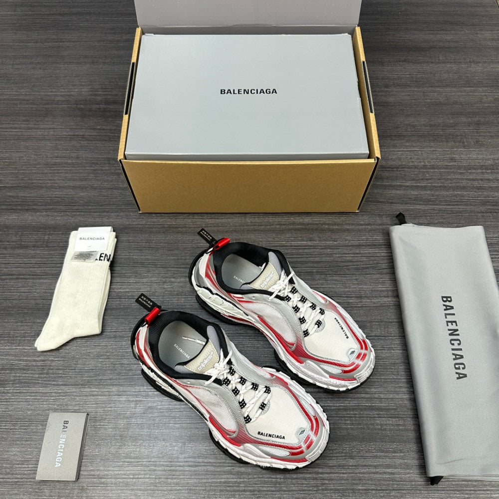 Balenciaga Triple S Sneaker #01 - Color 01 - Image 3