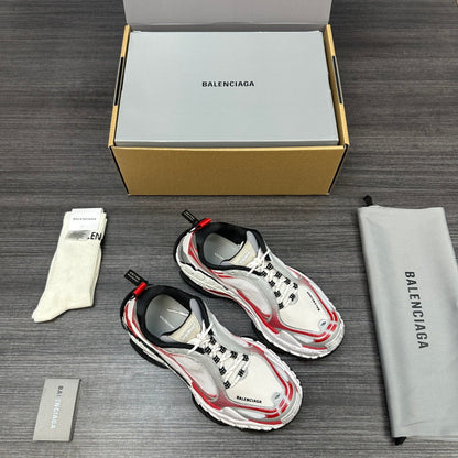 Balenciaga Triple S Sneaker #01 - Color 01 - Image 3