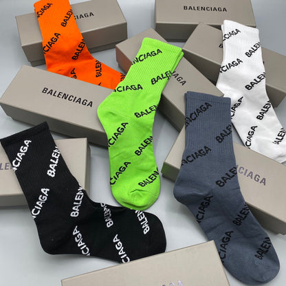 Balenciaga Men’s Essentials 5-Pack - Image 4
