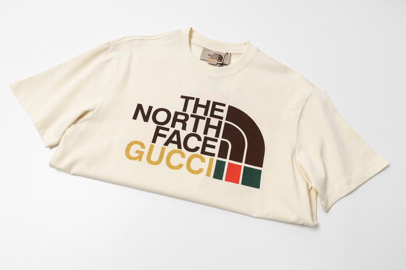 Gucci Signature 2DF2 T-Shirt - Image 3