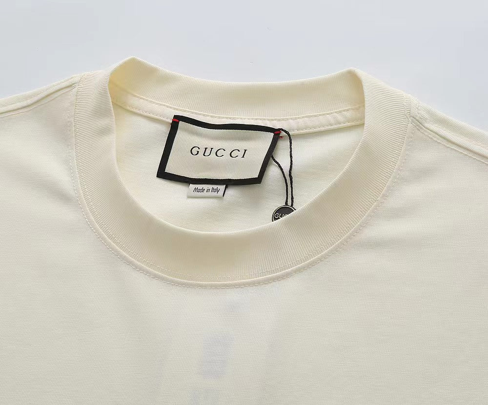 Gucci Logo T-Shirt - Image 12