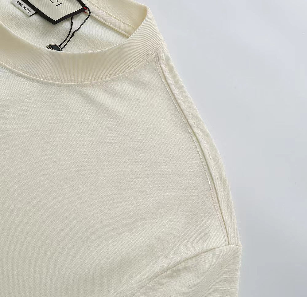 Gucci Logo T-Shirt - Image 13