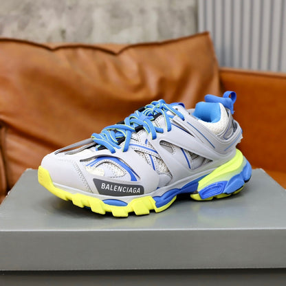 Balenciaga Men's Sneakers - Style 426011