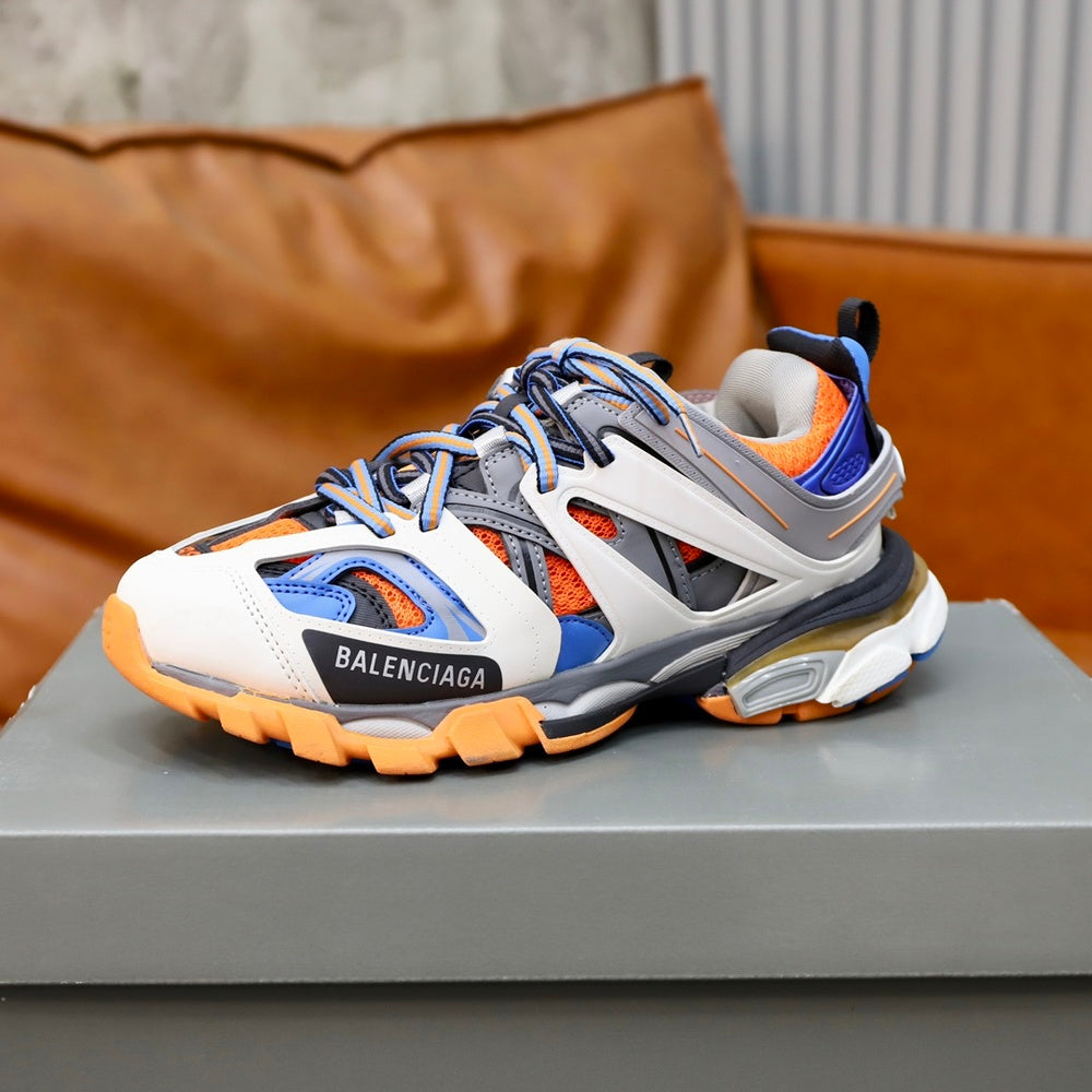Balenciaga Men's Sneakers - Style 425775