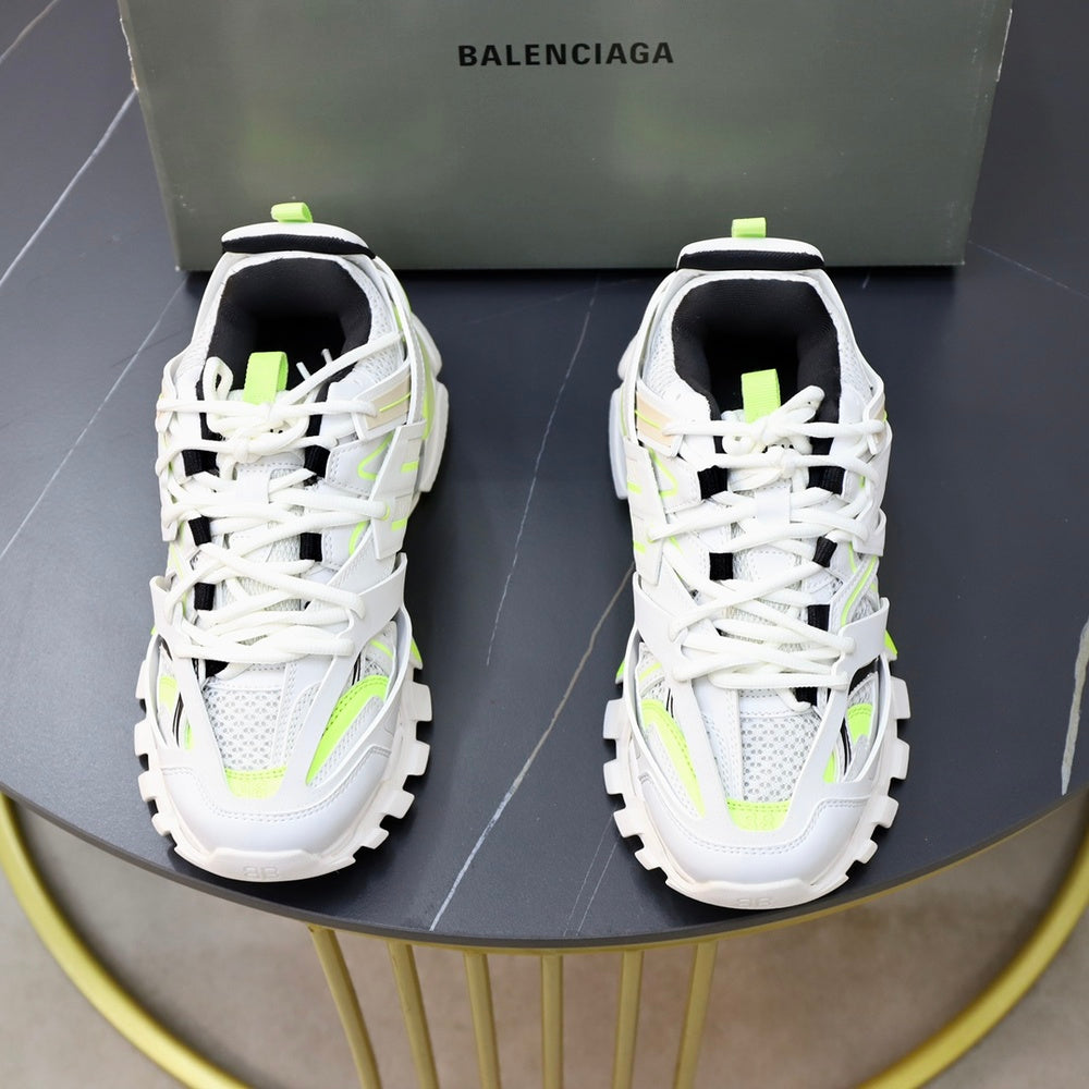 Balenciaga Men's Sneakers - Style 425755
