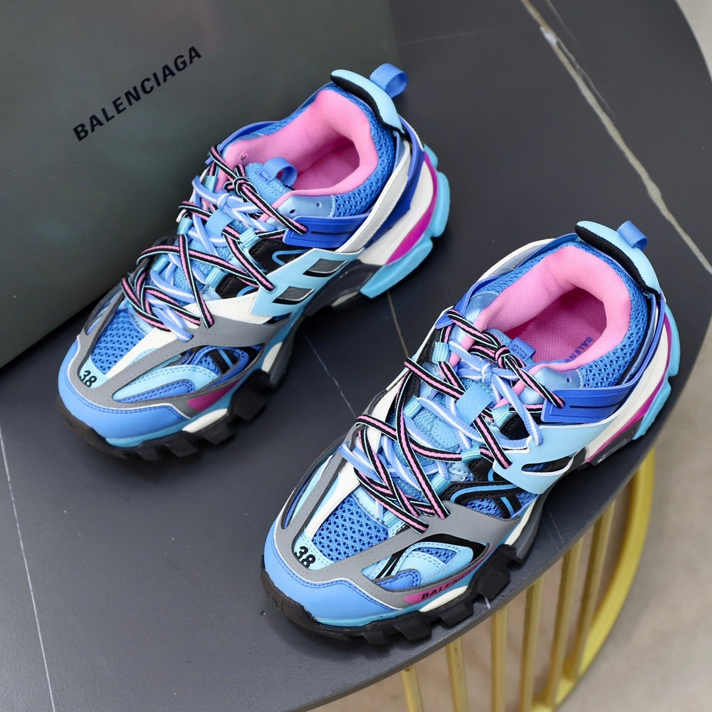 Balenciaga Men's Sneakers - Style 425775