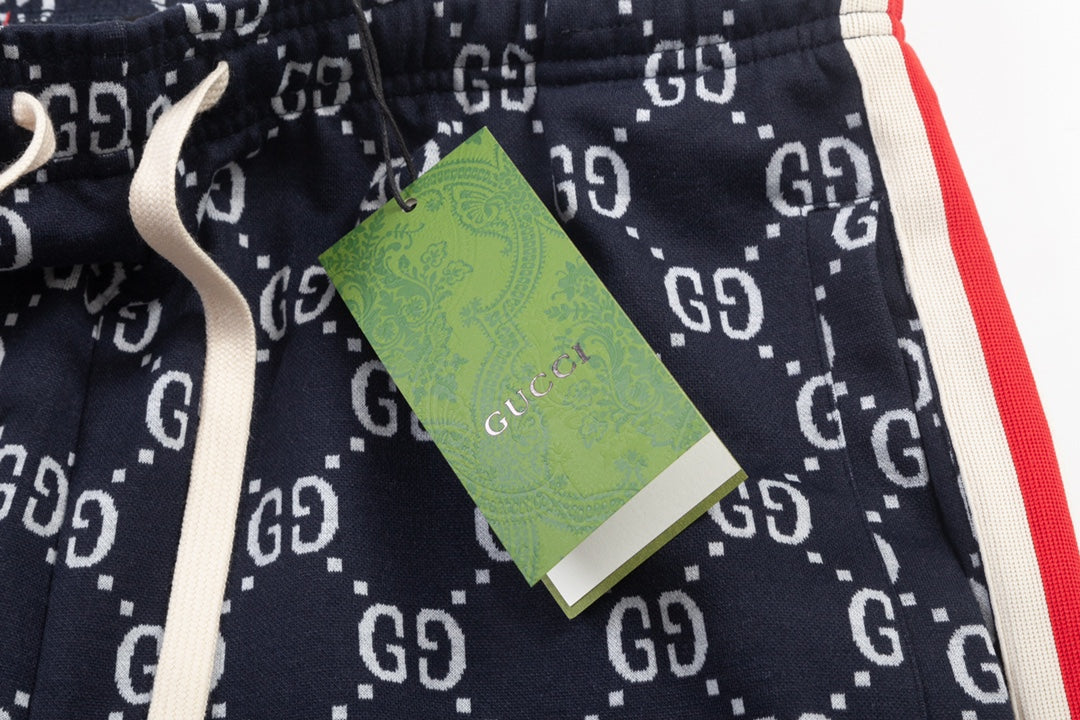 Gucci Signature 05E4 Shorts - Image 5