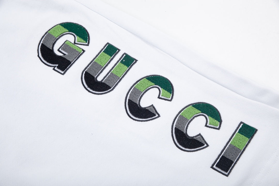 Gucci Signature D3F9 Shorts - Image 5