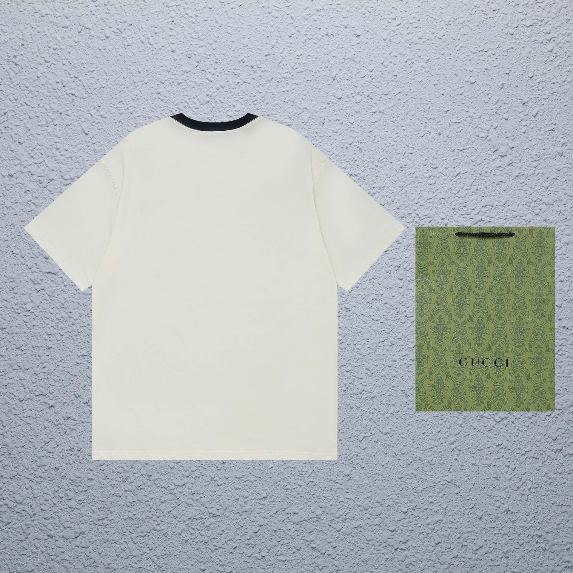 Gucci Gucci T-Shirt - Image 11