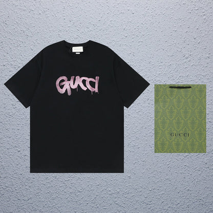 Gucci Contrast Logo T-Shirt - Image 10