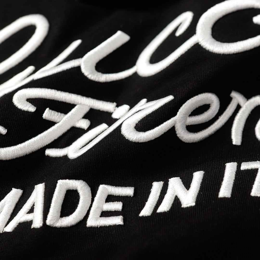 Gucci Logo Embroidery T-Shirt - Image 6