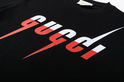 Gucci Logo Print T-Shirt - Image 10