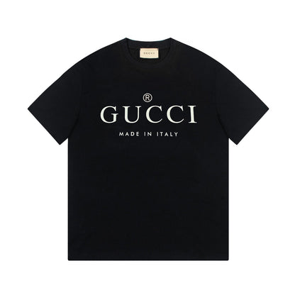 Gucci Signature 7A15 T-Shirt - Image 1